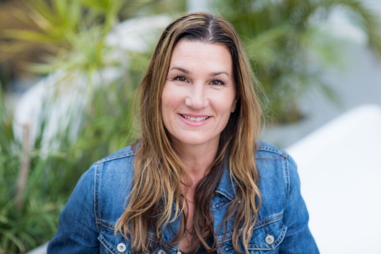 Kat Hantas - Wild Business Growth Podcast #196: Tequila Tastemaker, Co-Founder of 21Seeds