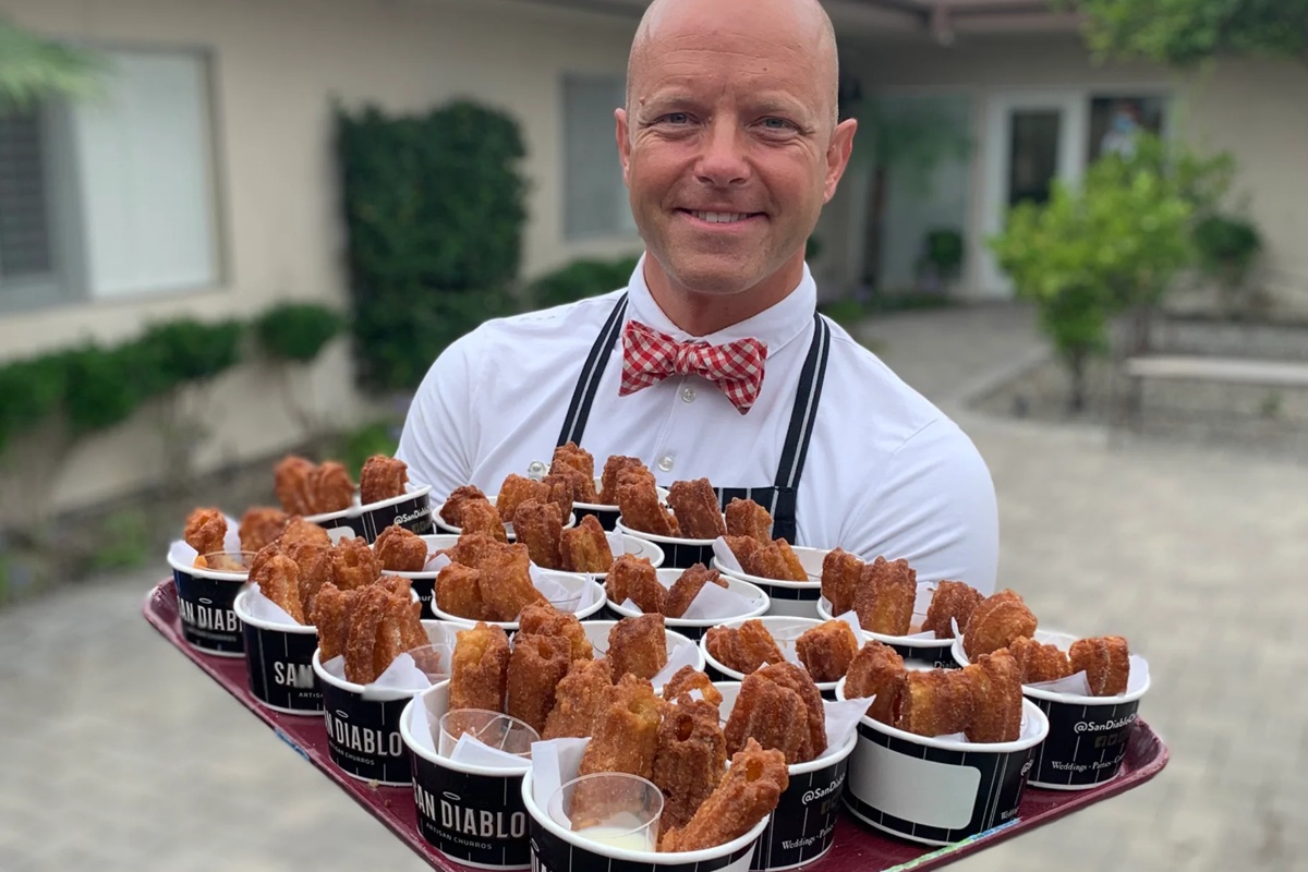 Scott Porter - Wild Business Growth Podcast #346: San Diablo Artisan Churros, Chief Churro Officer