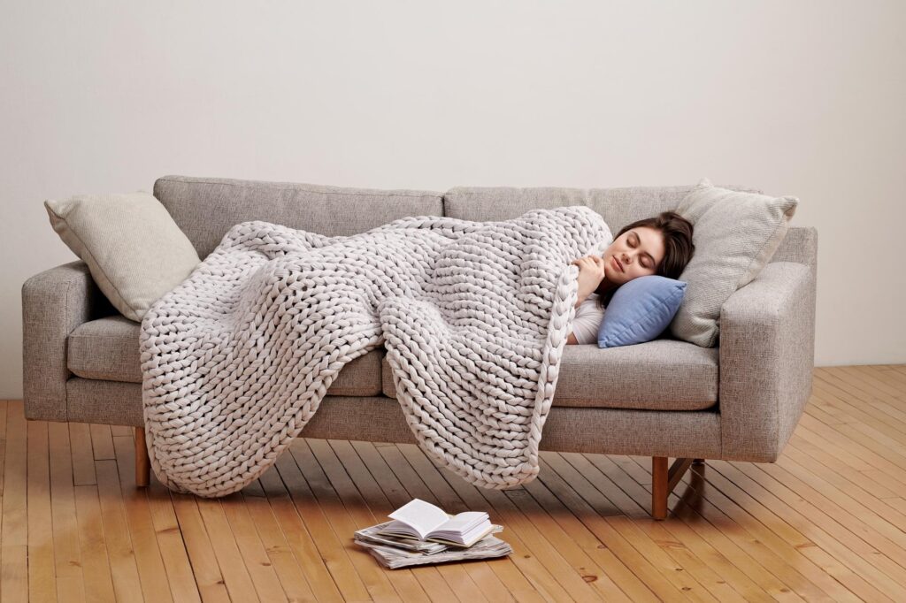 Bearaby Weighted Blanket